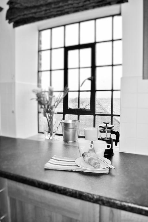 Oyo Approved Serviced Apartments Steam Mill Chester Buitenkant foto